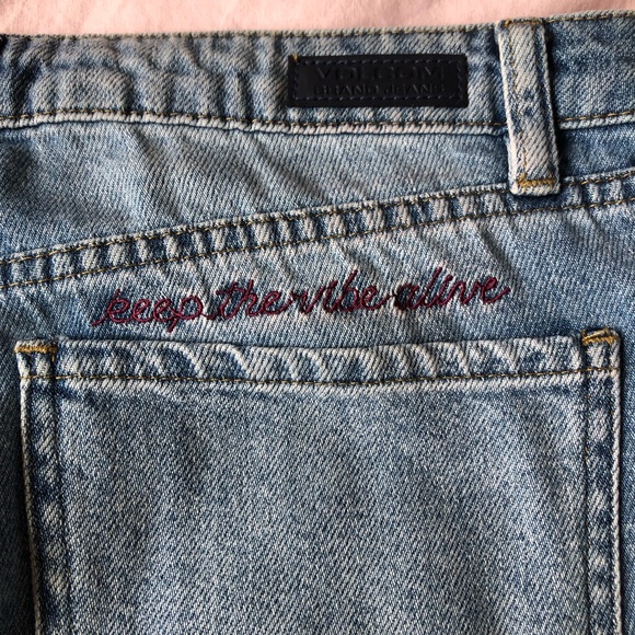 Volcom Boyfriend Jeans - Picture 8 of 9